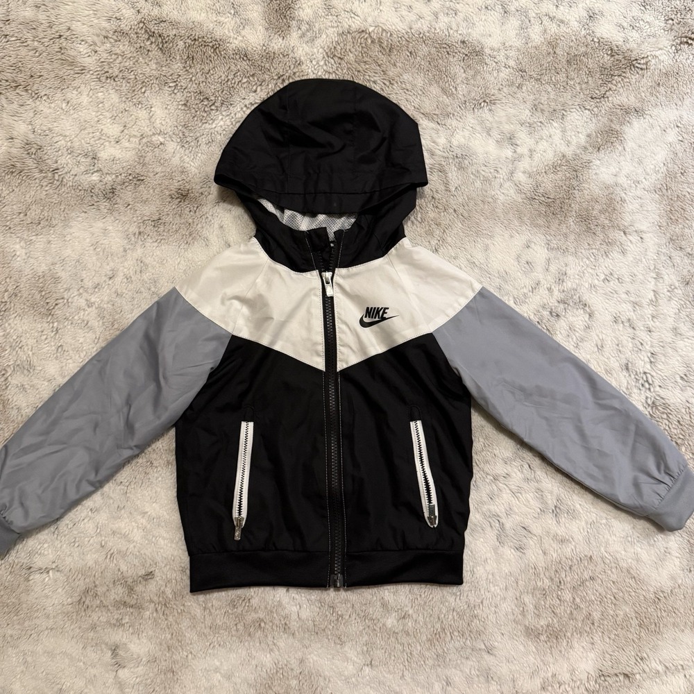 VIEW ALL PICTURES Nike Black, Gray, And White Toddler Windbreaker Size 3T